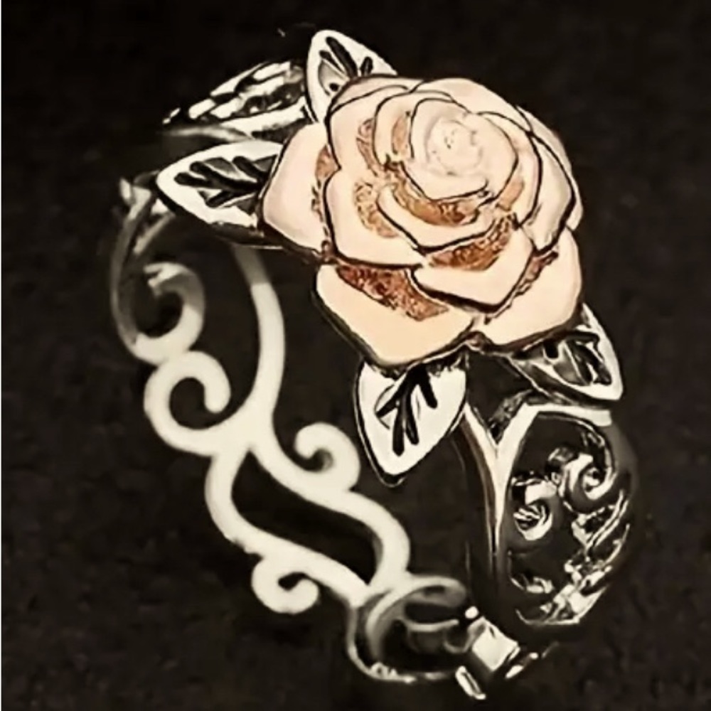 Gold Rose adorned on a fancy silver scroll band NWT - Multiple sizes